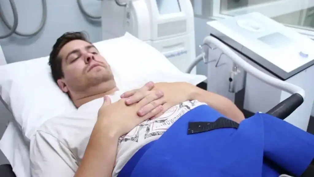 Transforming Bodies: Celebrity Success Stories and the Truth Behind Body Contouring 2 Image of male having body contouring Lowestoft treatment